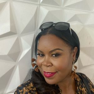 Meet your Posher, Tera